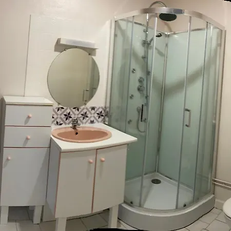 Maison 5 Personnes לה מאנש